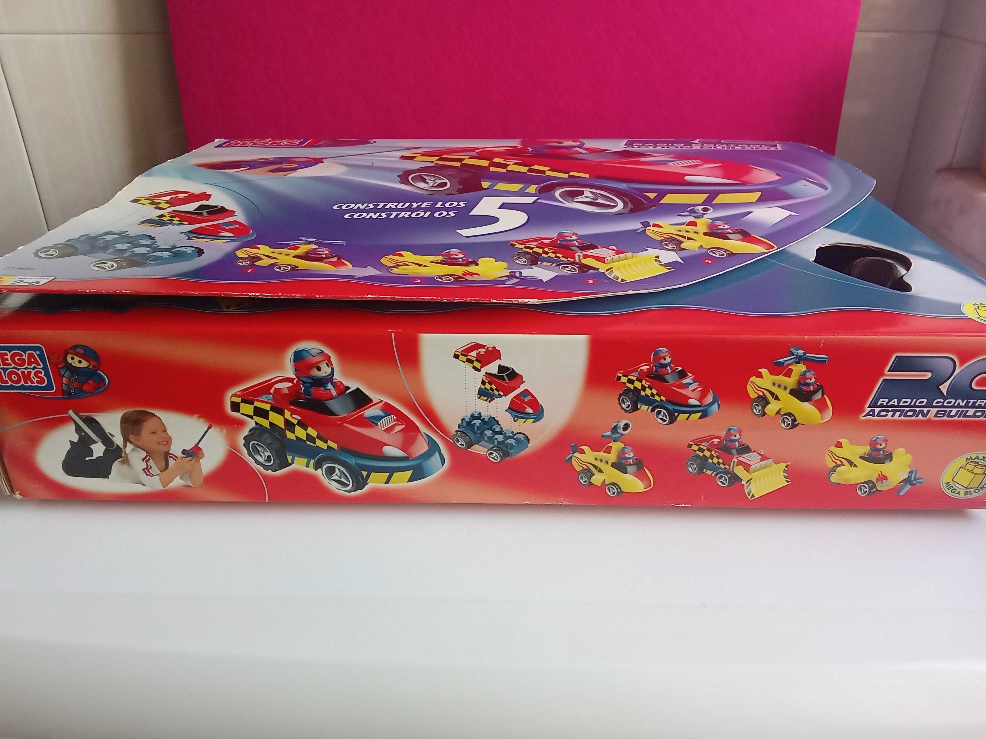 Mega Bloks (Tipo Lego), 5 Veículos diferentes telecomandados.