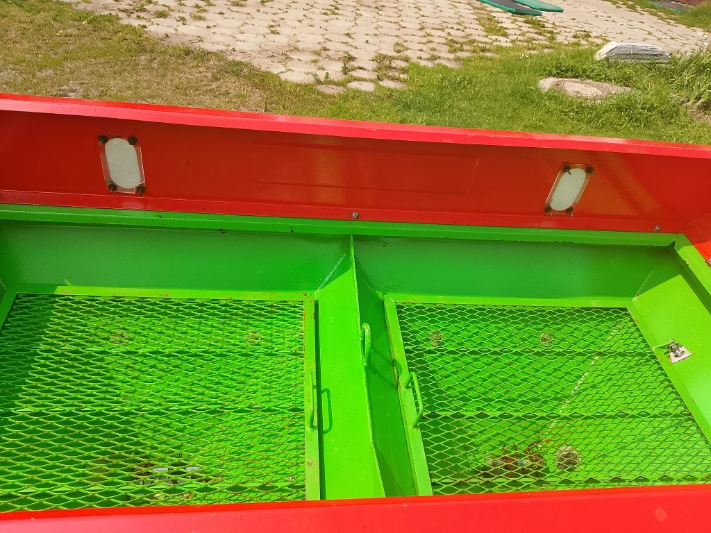 Rozsiewacz nawozów Brzeg no39mx 700l