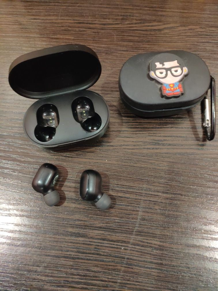 Бездротові навушники Xiaomi та Hoko