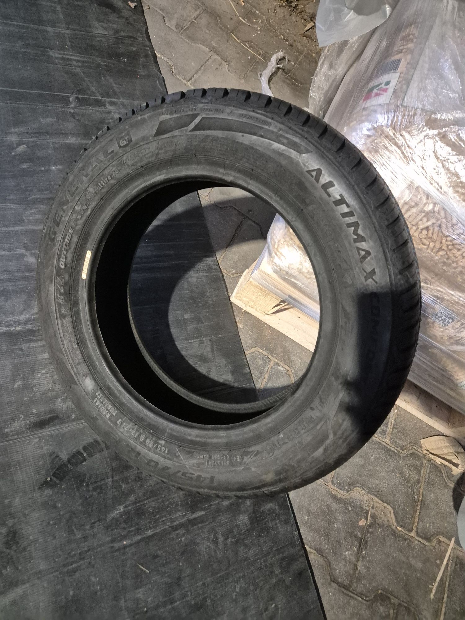 Nowa opona 145/70 R13 71T Altimax