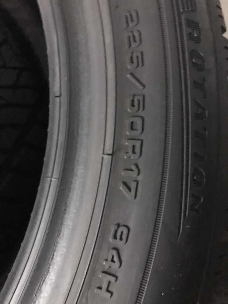 225/50/17 R17 Dunlop SP Winter Sport 5 4шт зима