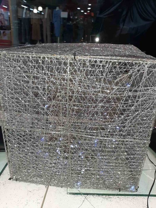 Святковий декор для приміщення  з підсвідкою