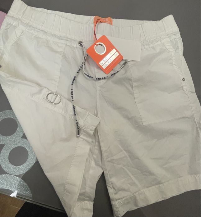 НОВІ !!! Жіночі  ШОРТИ, легкі , мʼякі , бавовна , розмір 50-52