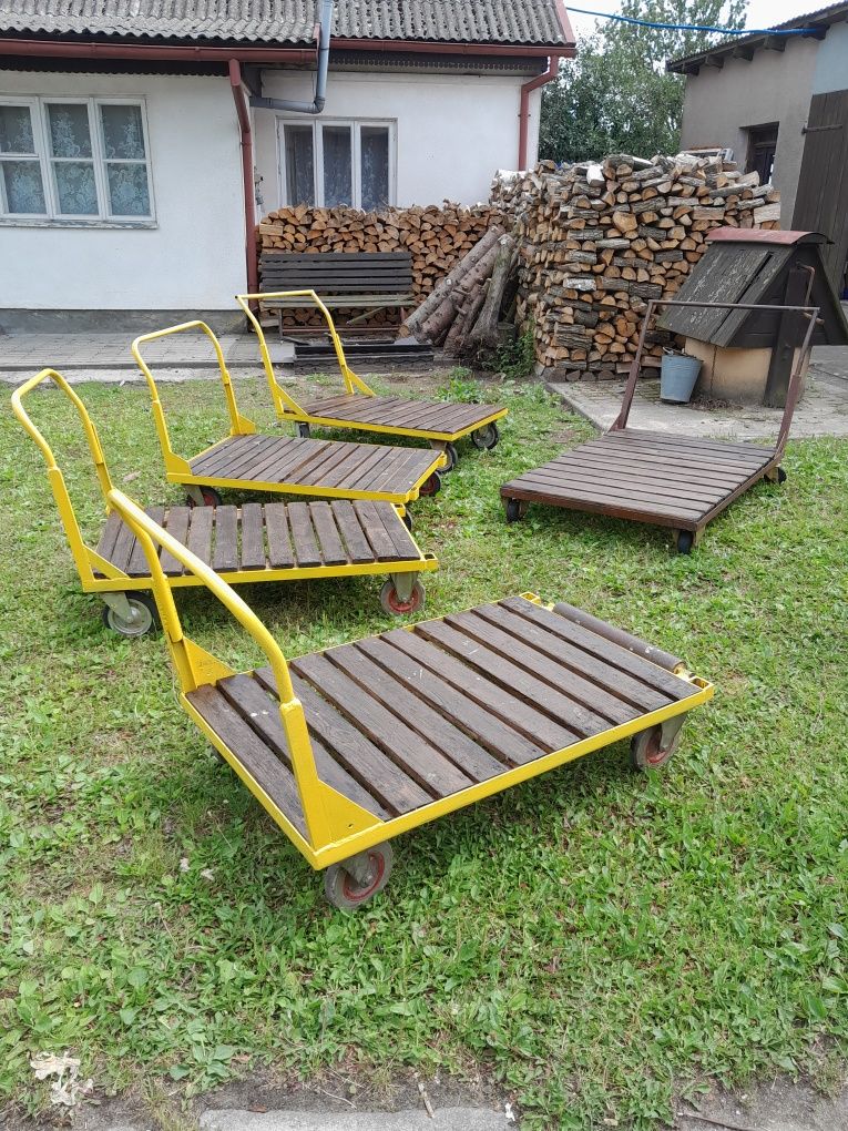 Wózek magazynowy transportowy