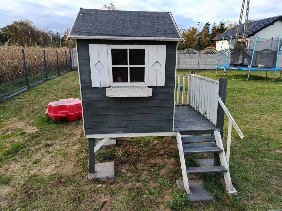 Domek drewniany ogrodowy dla dzieci