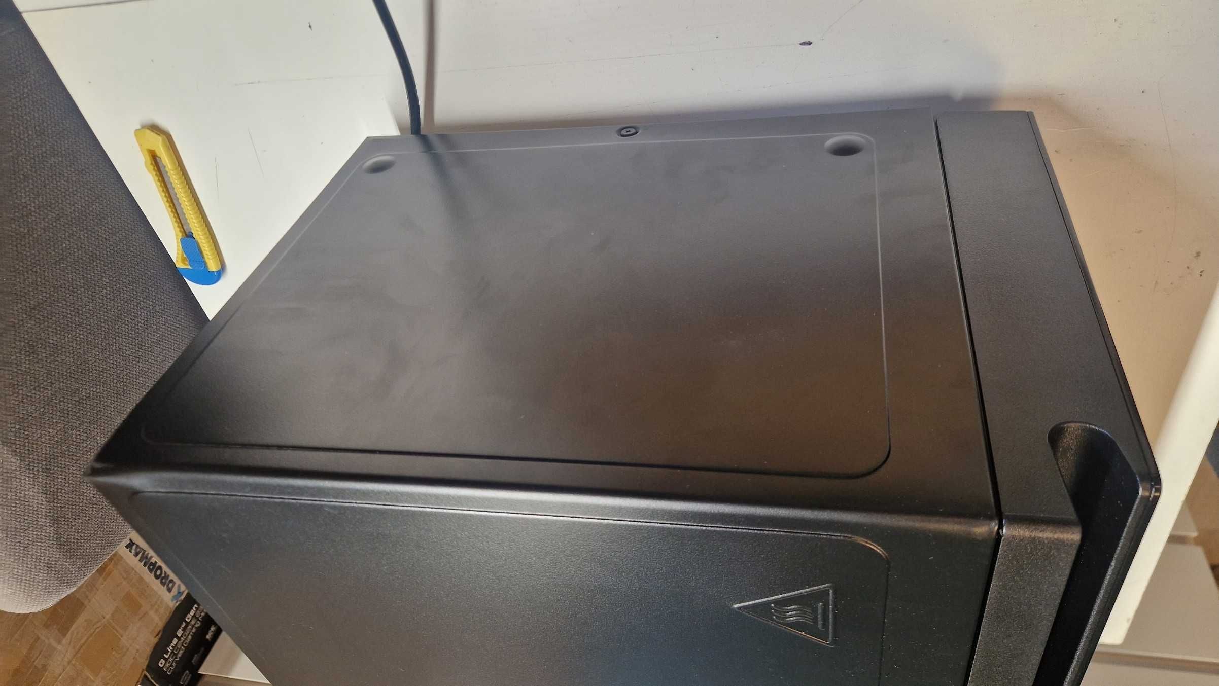 Kuchenka mikrofalowa LG MJ3965BPS 39L z grillem i termoobiegiem