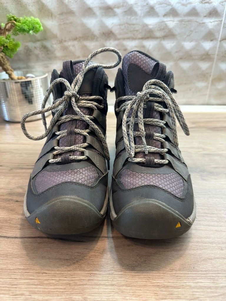 Buty trekkingowe Keen r. 38,5 25 cm