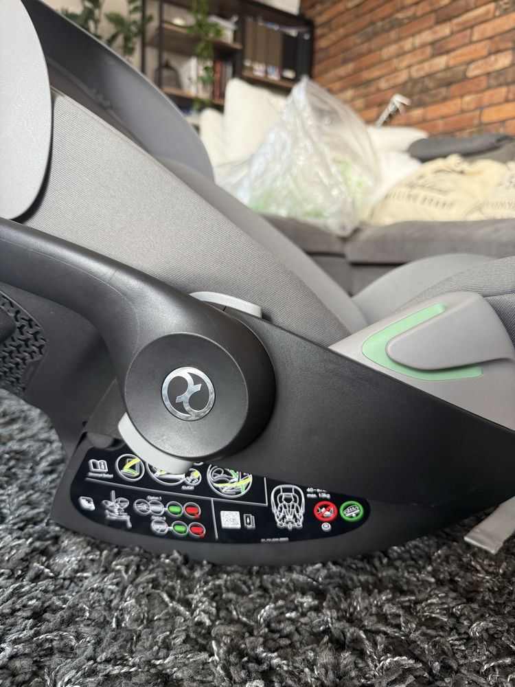 Cybex Cloud G i-Size PLUS