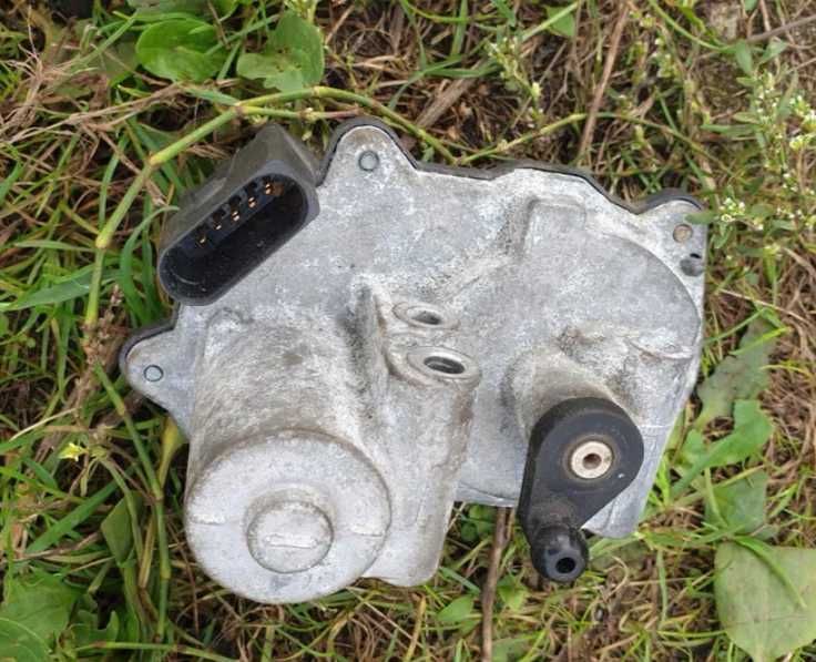 Nastawnik. kolektor ssący VW AUDI SEAT SKODA 2.0 TDI 03L129086 V 120