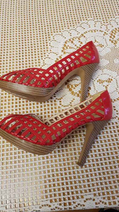 Szpilki Anne Michelle 39rozm.