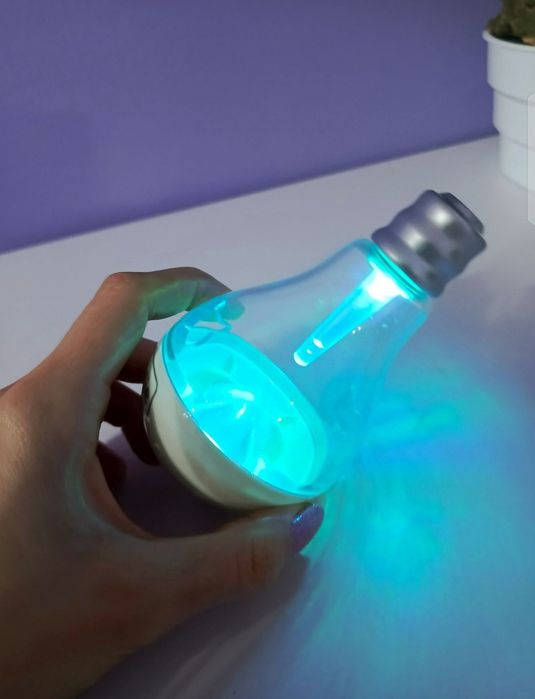 Podajnik na przysmaki dla kota nowy