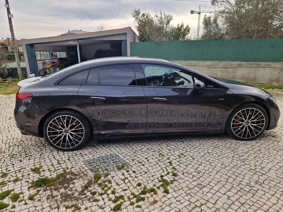 Mercedes-Benz EQE