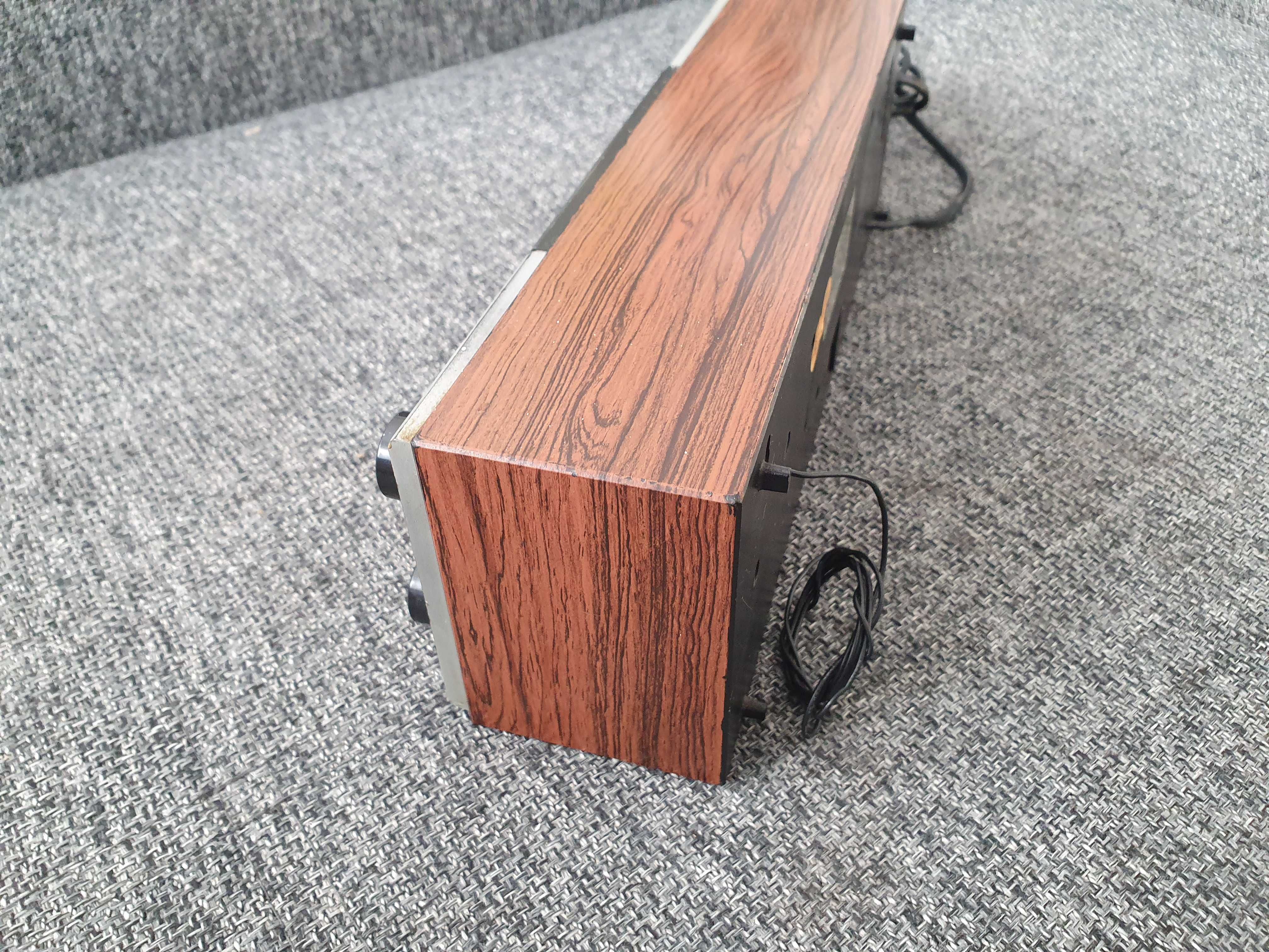 Stary zabytkowy radiobudzik TEC 789 led 1985r