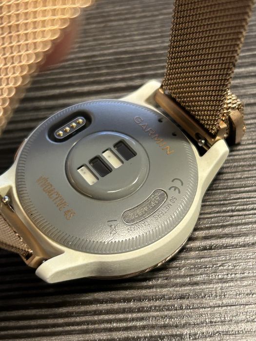 Garmin VivoActive 4s