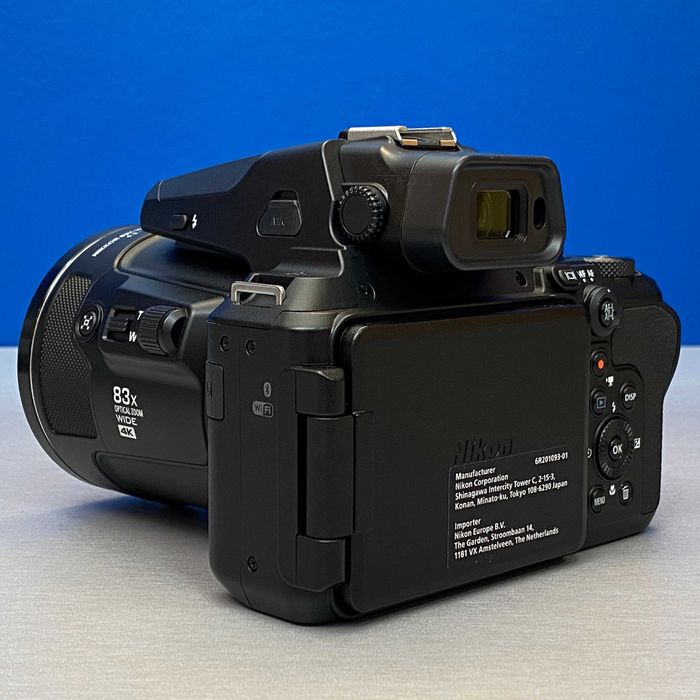 Nikon Coolpix P950 (16MP - 83x Optical Zoom)