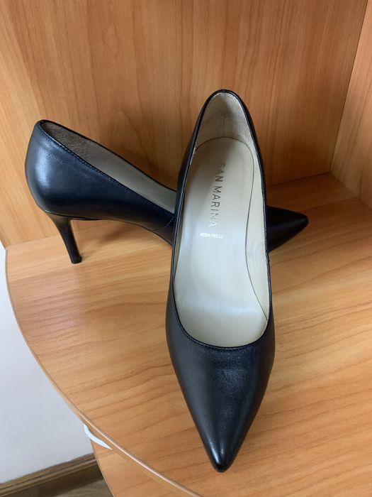 Шкіряні тушлі лодочки 38 розміру