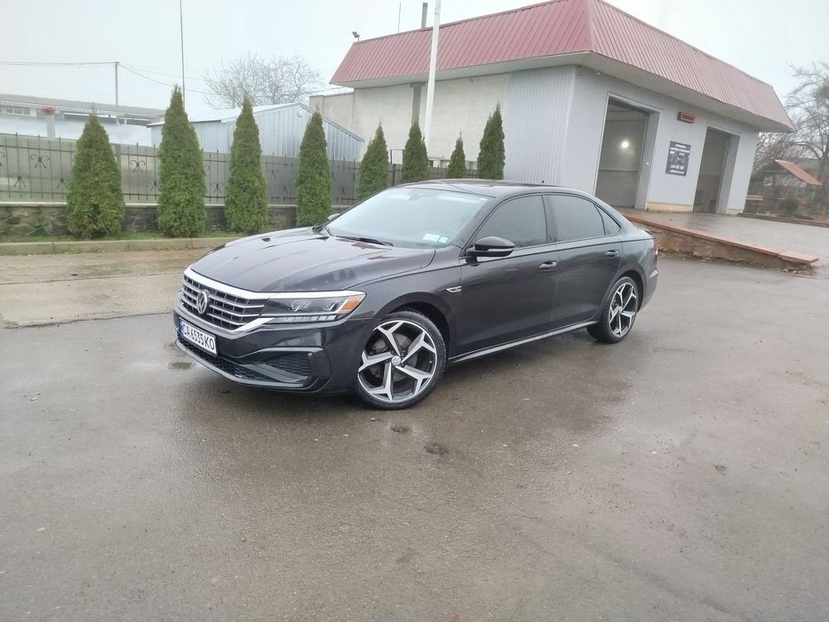 Volkswagen Passat B9 2.0 TSI