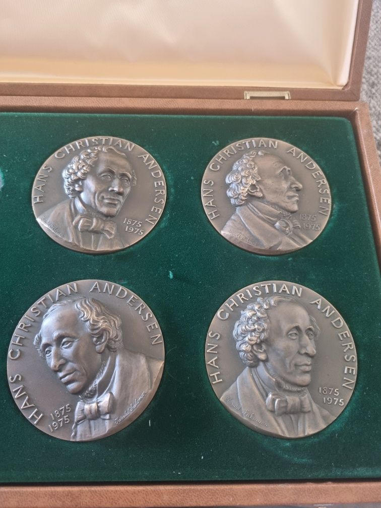 Zestaw medali z okazji 100 lecia śmierci  H.C.Andersena