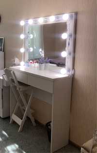 Туалетный столик гримерное зеркало