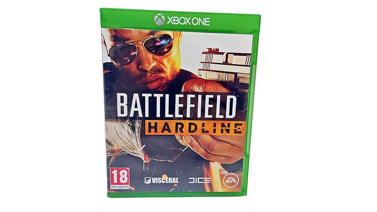 Konsola Microsoft Xbox SERIES X 1T + Pad + Gra Battlefield Hardline