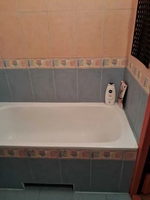 Продам 2 комнатную квартиру на ж/м Победа 6 , пр. Героев 32