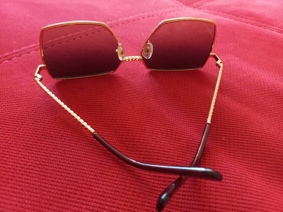 Модні сонцезахисні окуляри