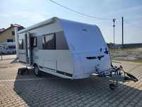 Wynajem przyczepa kempingowa 4-os 2025 LMC STYLE 460E DMC 1300kg Klima