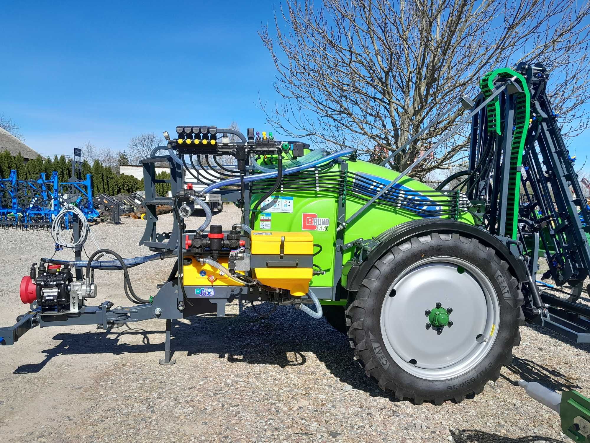 Opryskiwacz Bruno X 1500 l 15 m lance Tolmet własna hydraulika od ręki