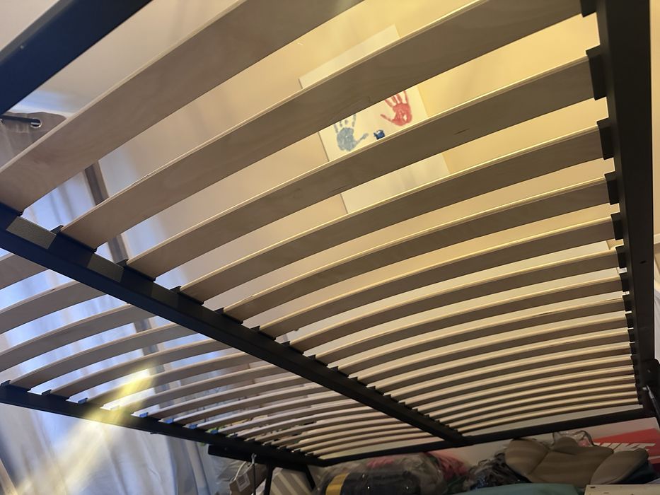 Łózko 140x200 ze stelażem biały połysk