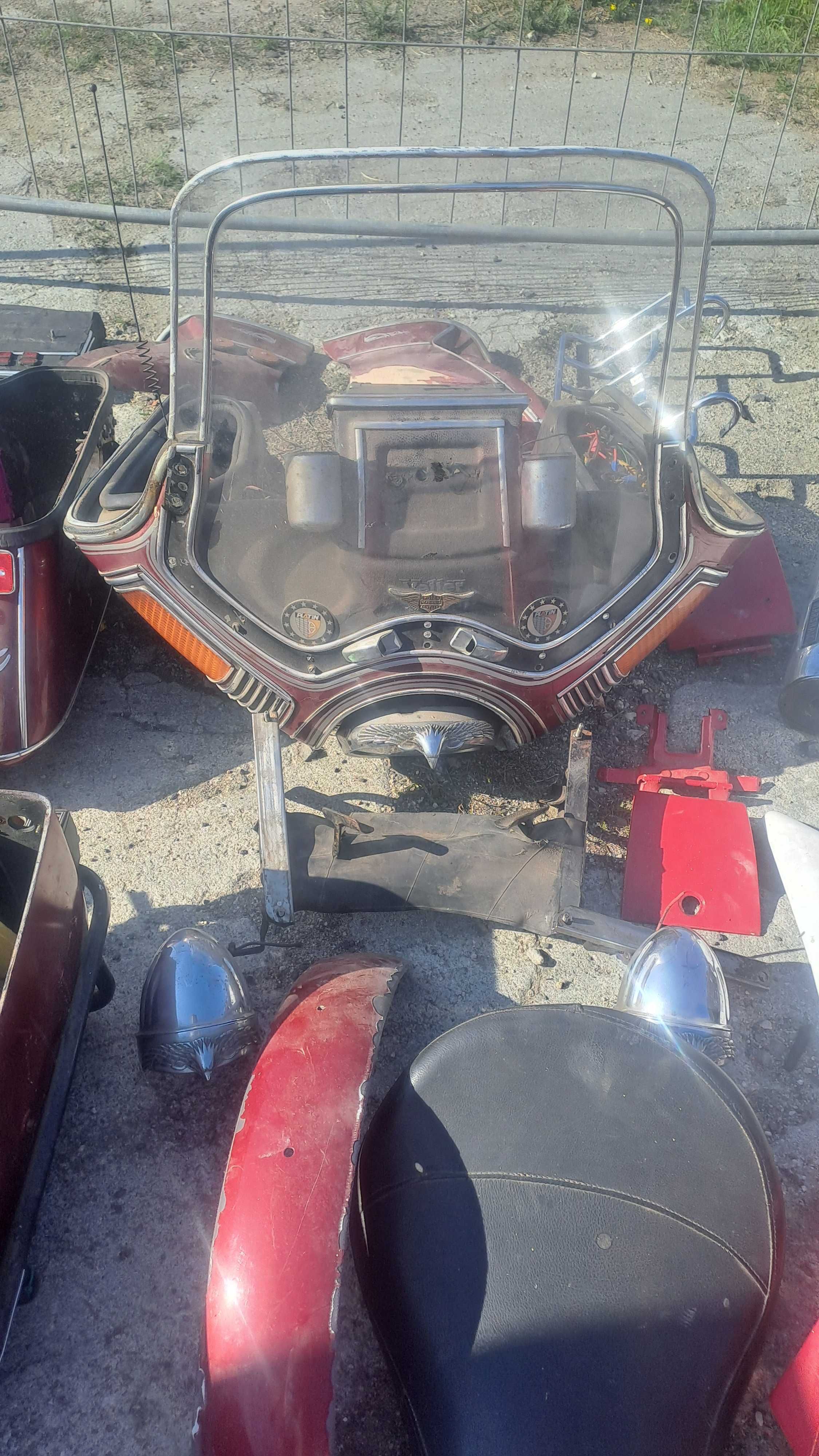 Honda Goldwing GL1200 2 szt z wózkiem bocznym koszem jedyny w Europie