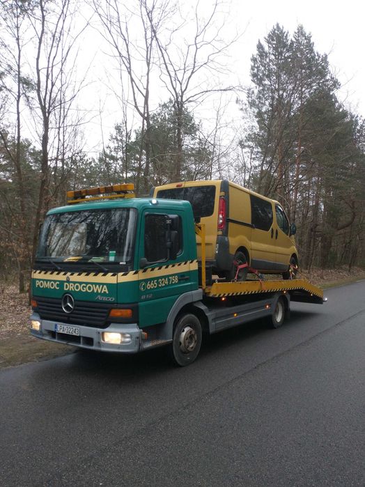 Auto laweta transport holowanie pomoc drogowa Parczew okolice 24/7