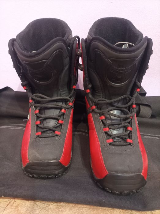 Продам Сноуборд Burton з чохлом Rossignol