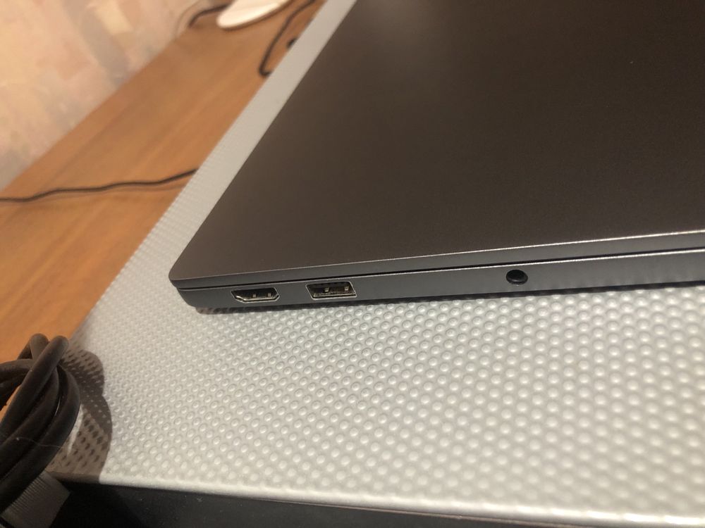 Xiaomi notebook air 13,3