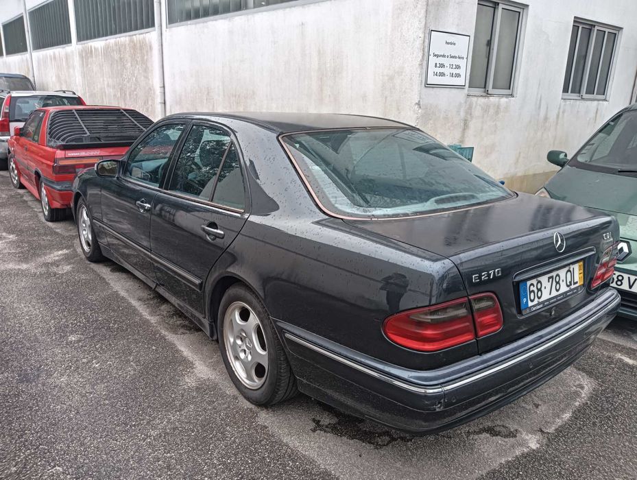Vendo Mercedes E270