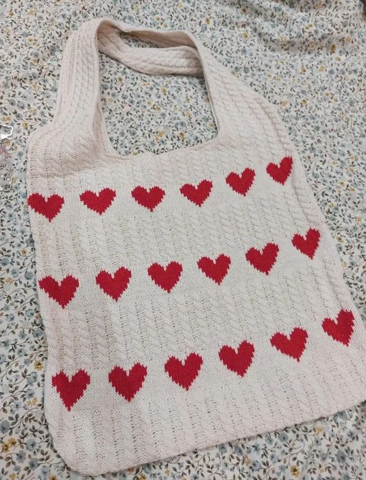 Torebka shopperka w serduszka na szydełku handmade