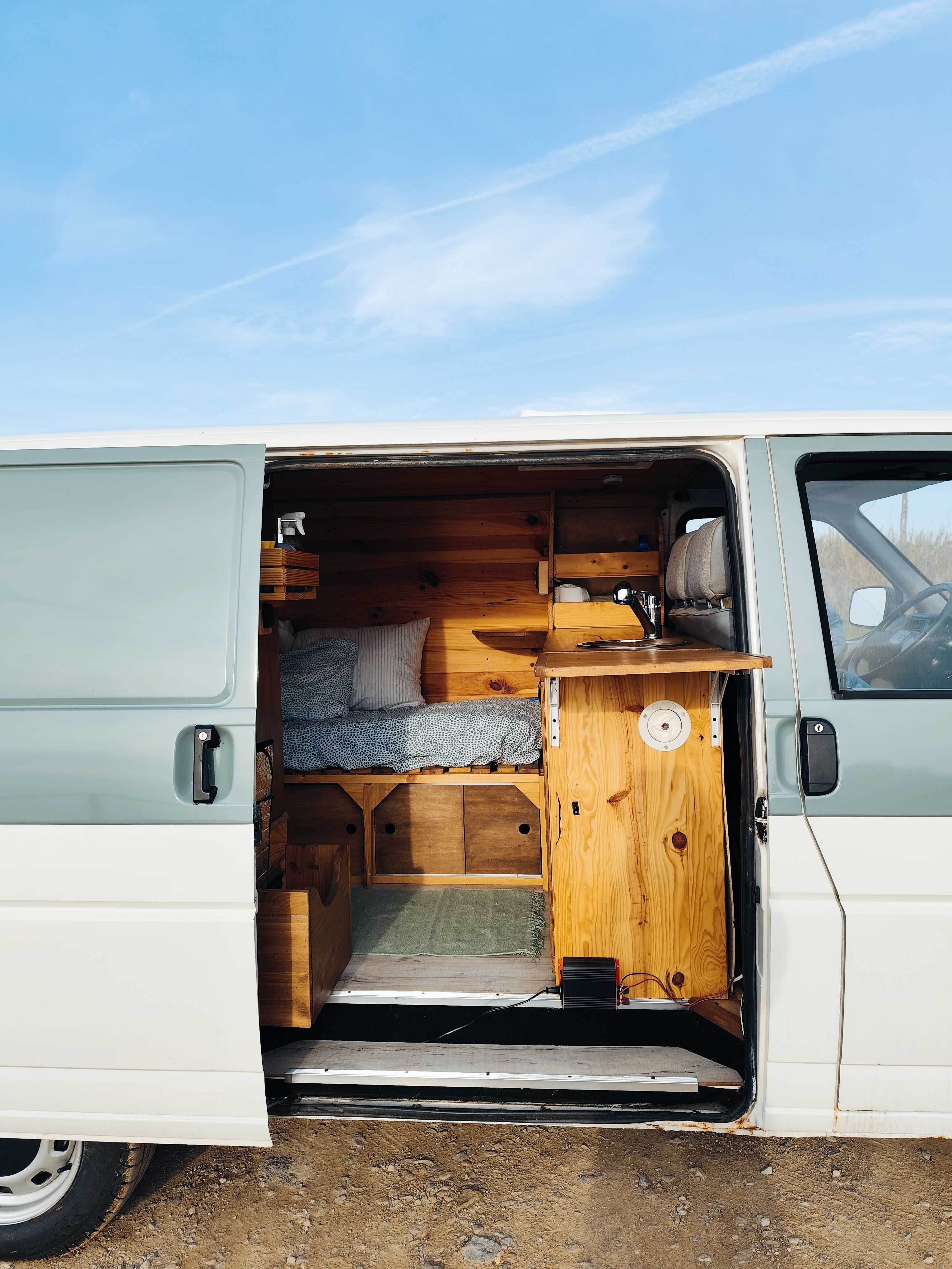 ALUGO Campervan Volkswagen
