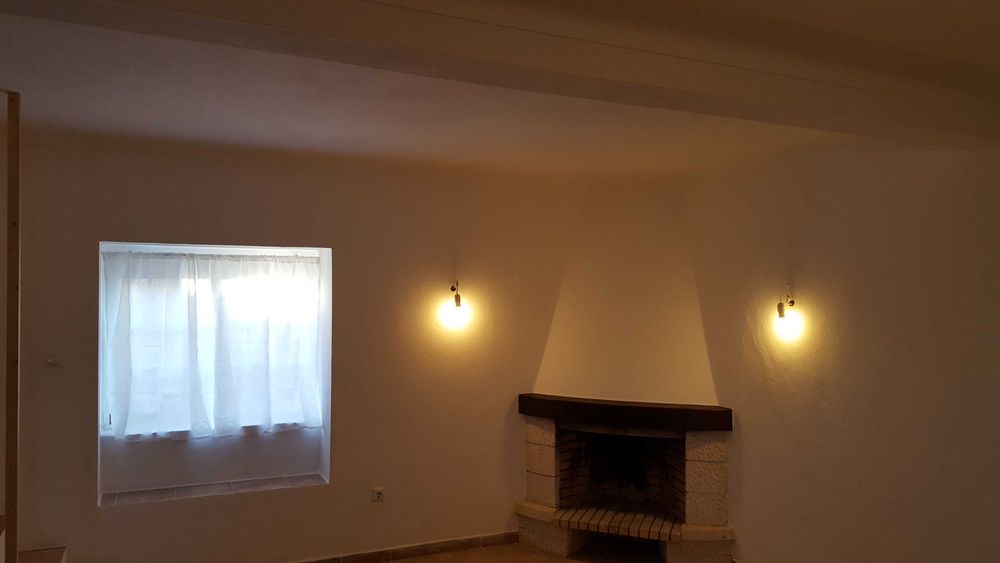 Alugo Moradia T3 independente zona calma em sobral de monte agraço