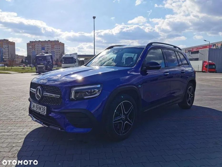 Mercedes-Benz GLB Mercedes-Benz GLB 250 4-Matic AMG Line CESJA leasingu
