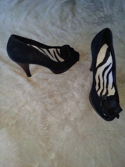 3€ Sapatos Senhora - Como novos! Nº 38