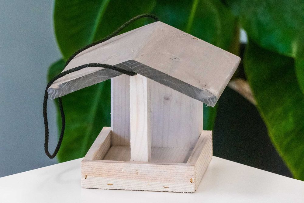 Karmnik Budka Karmniczek Mazurek