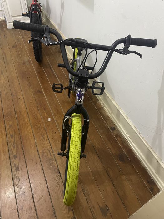 Bicicleta BMX ARO 20 como nova