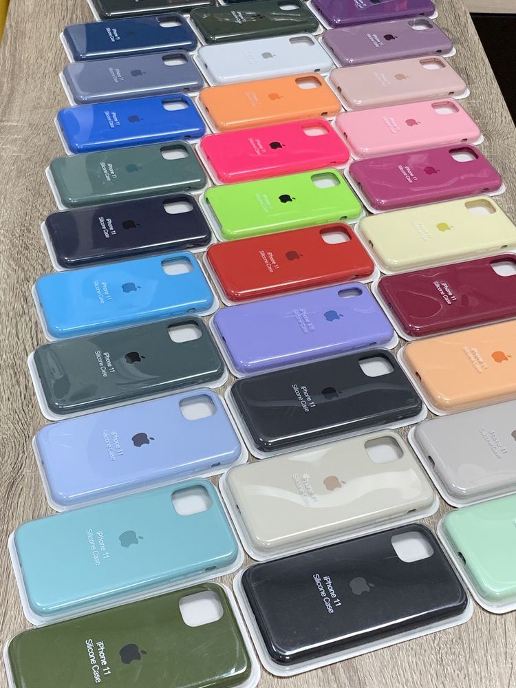 Чехол силиконовый Silicone Case iPhone 11 закрытый низ на Айфон