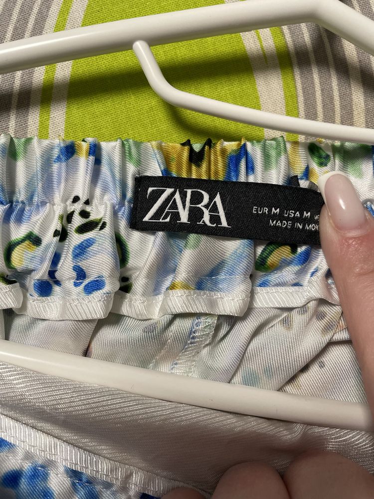 Атласні штани Zara