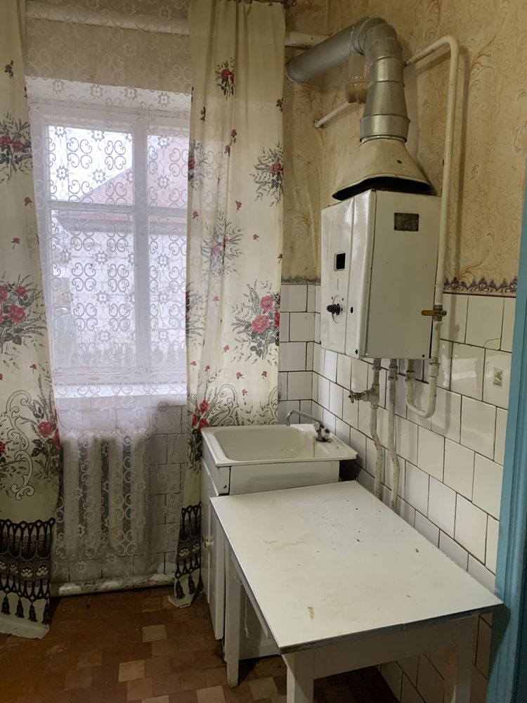 Продється дім 120 кв.м на 40 сотках землі.