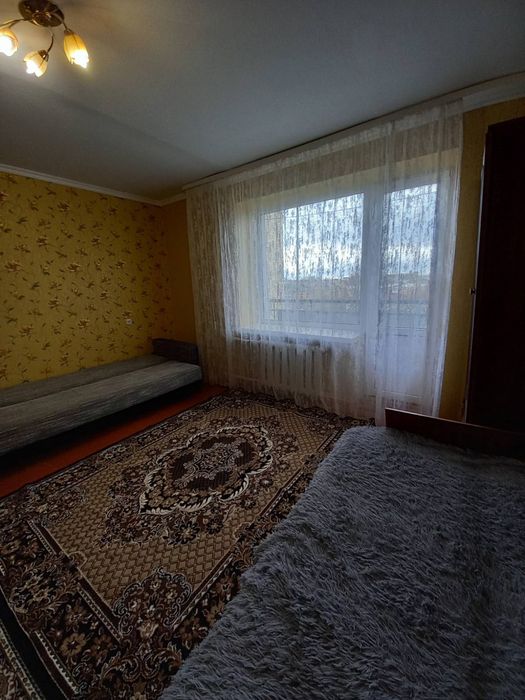 Здам кімнату  в центрі  міста біля парку Шевченка.