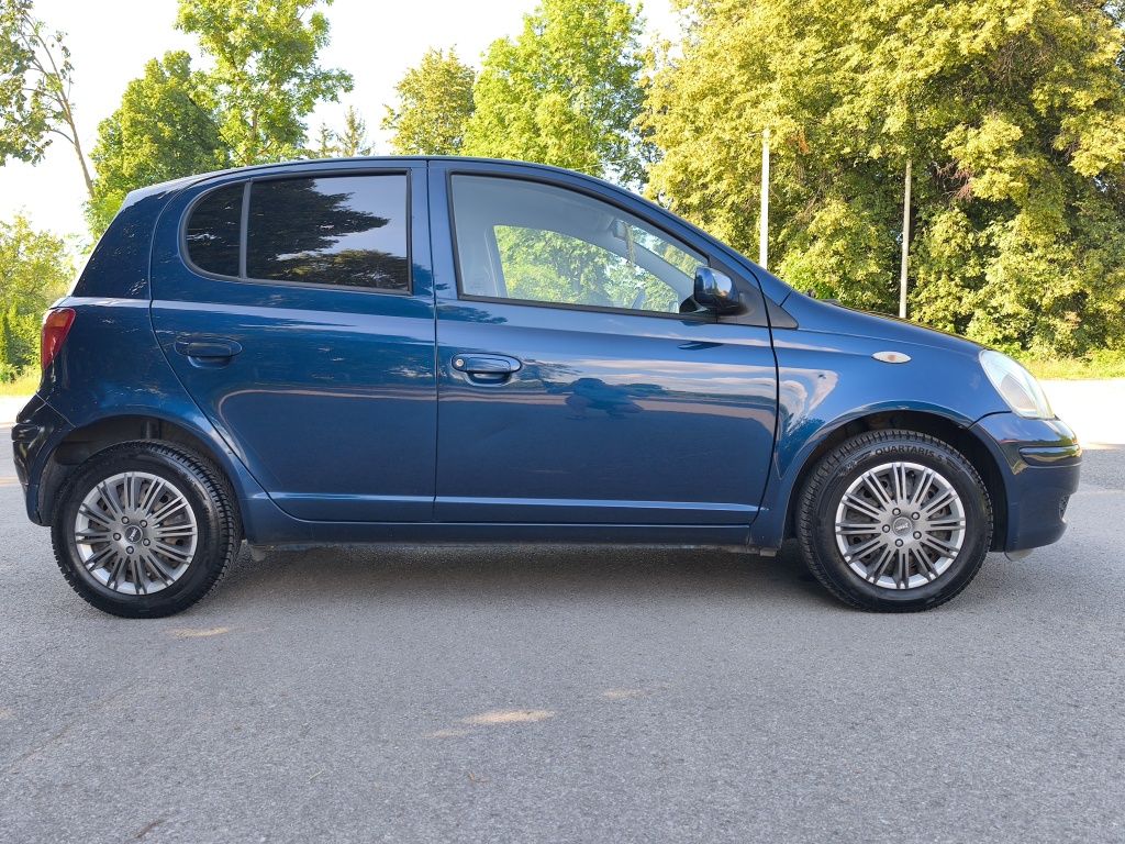 Toyota Yaris, 2003 rok, 5 drzwi, klima, sprowadzona, stan BDB