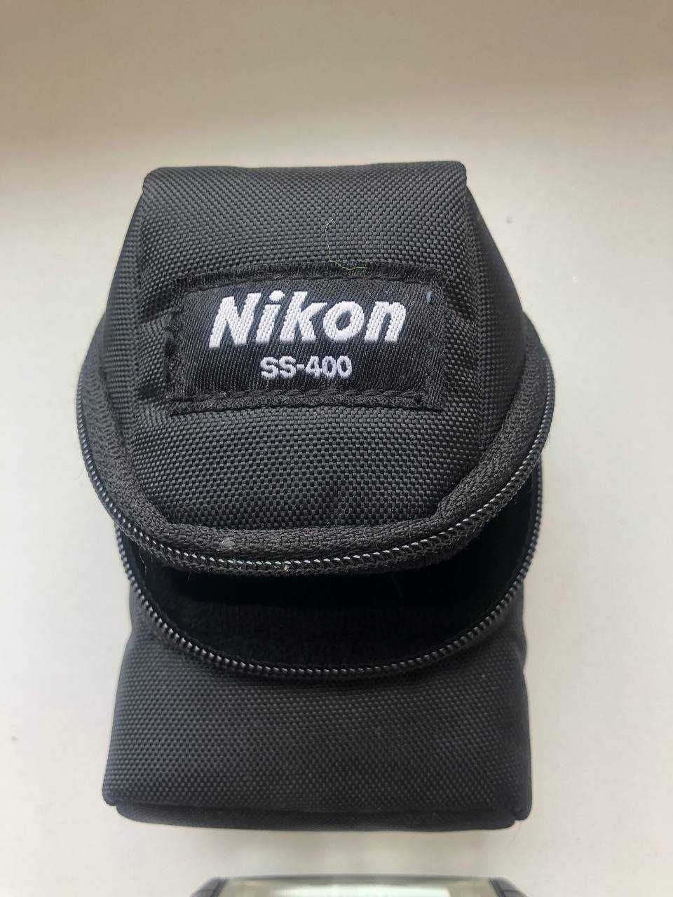 Nikon Speedlight SB-400 спалах