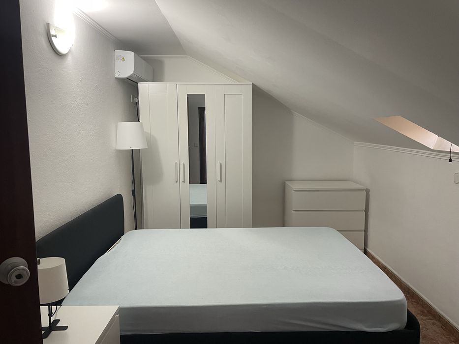 Quarta para Arrendamento, Quinta tranquila