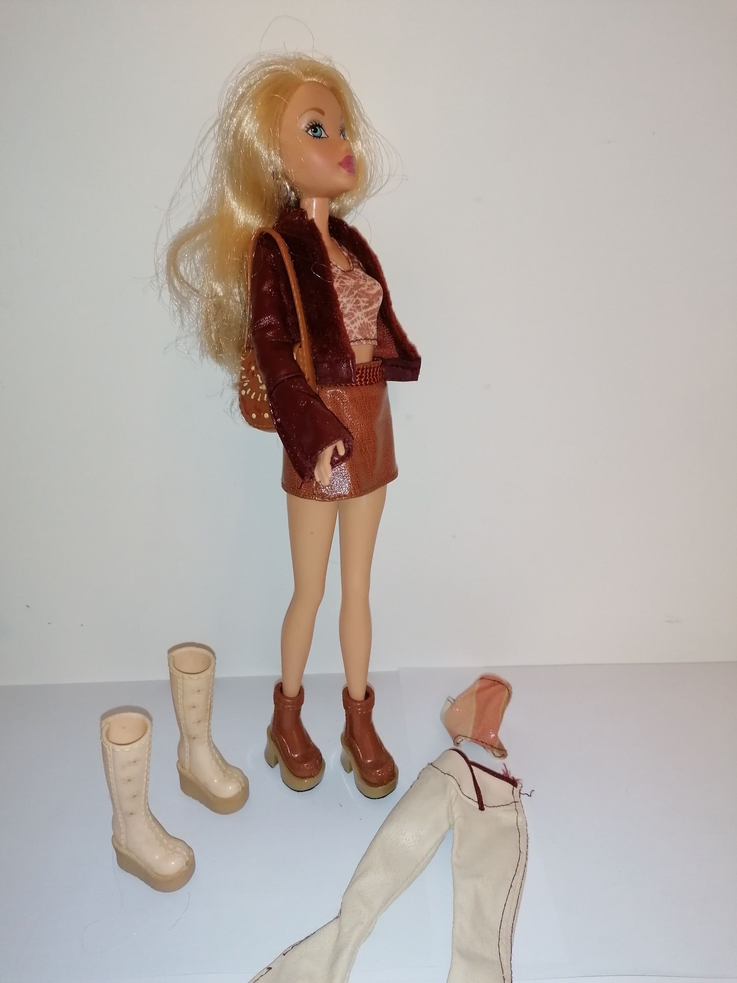 My Scene Blonde Doll 2002 - Barbie