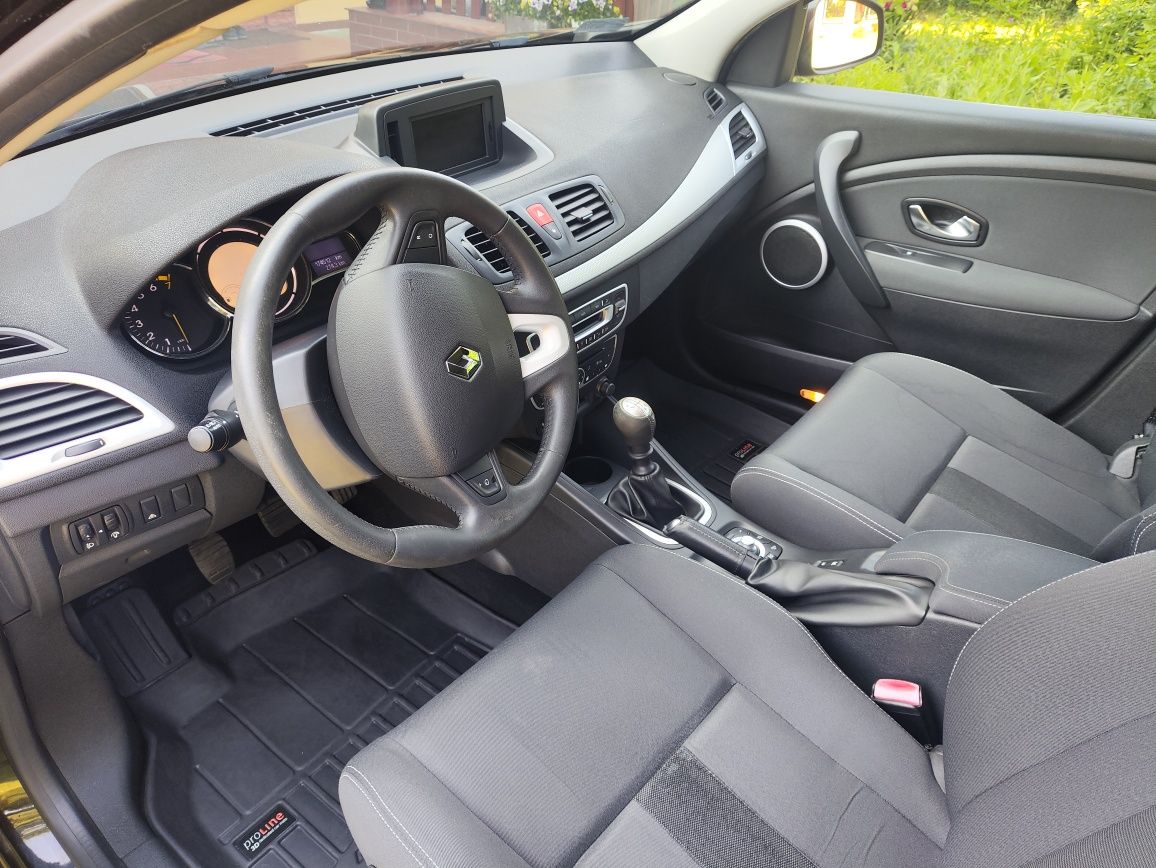 Renault Megane Grandtour 1.4tce 130KM